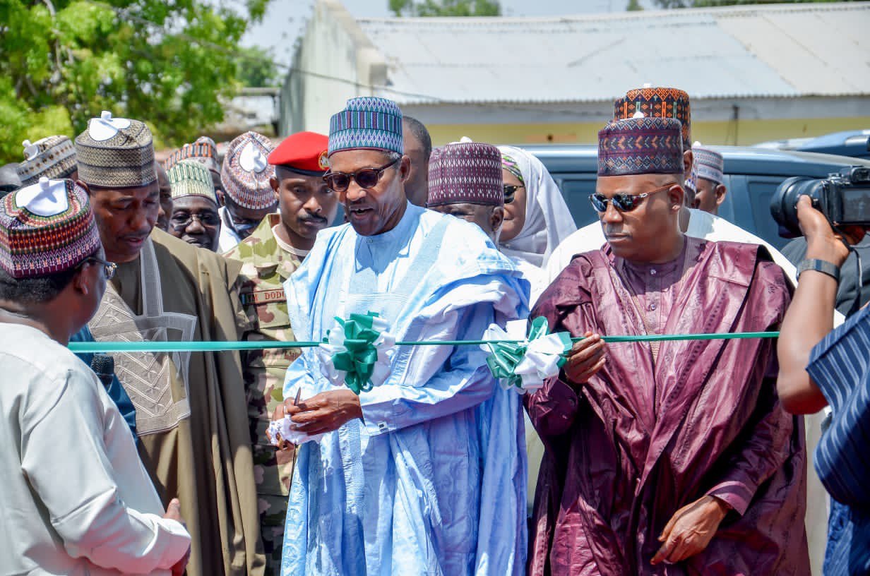 Former President, Mohammadu Buhari, cutting the ribbon on the Cancer Center at UMTH